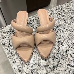 COUTGO Beige Women's Mules